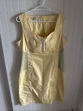 Tuzzi Yellow Sleeveless Midi Dress with Side Panels - contouring